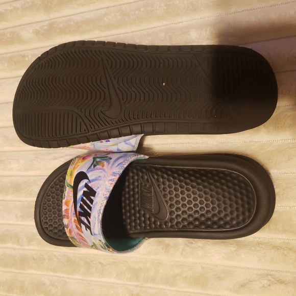 Nike Women Benassi JDI Floral Print slide DEADSTOCK 6 - Picture 5 of 8
